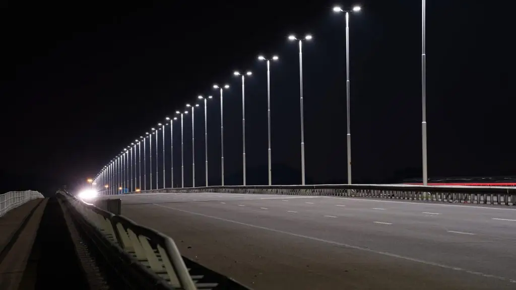 Moerdijkbrug (A16)